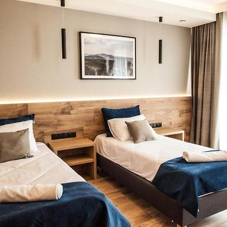 Hotel Rancho Pcim エクステリア 写真