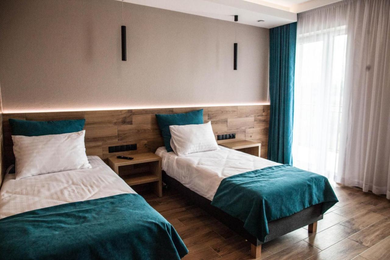 Hotel Rancho Pcim エクステリア 写真